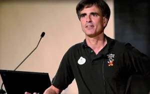 Randy-Pausch-really-achieving-your-childhood-dreams